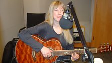 Becky Mills Performing live on ˿ Radio Leeds