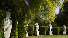 The Exedra, designed by William Kent Chiswick House Gardens photo