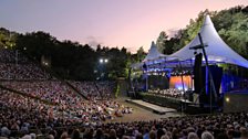 Simon Rattle conducting Beethoven's Ninth Symphony at Waldbühne, Berlin.