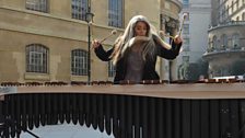 Percussionist Evelyn Glennie performs outside 鶹ҳ HQ