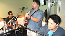 SOL3 MIO performed live in Studio 6C