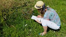 Jenny Matthews sketching flowers