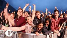 Main Stage crowd for MistaJam