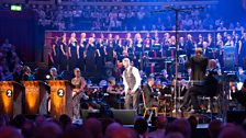 Jonjo Kerr & the Military Wives Choir