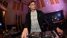 Jon Hopkins in session