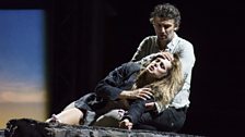 Kristine Opolais as Manon Lescaut and Jonas Kaufmann as Chevalier Des Grieux in Act IV