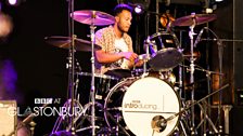 Izzy Bizu at Glastonbury 2014