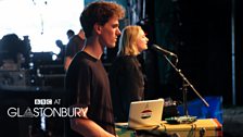 Låpsley at Glastonbury 2014