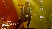 Kaiser Chiefs at Glastonbury 2014