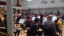 鶹Լ Scottish Symphony Orchestra and conductor Kirill Karabits get ready for the first orchestral rehearsals with the finalists