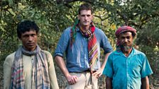 Dan Snow in Bangladesh