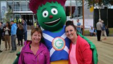 Hanging out with Clyde at the Quay