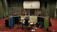 ý Introducing session: CuT at Maida Vale for Steve Lamacq