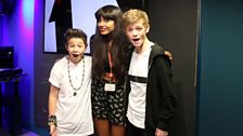 Bars and Melody pop in to see Jameela!