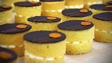 Nancy's Jaffa Orange Cakes