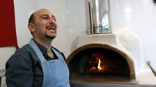 Alessandro and his self-built pizza oven