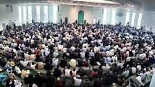 Mirza Masroor Ahmad addresses followers in London