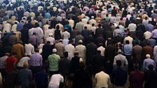 Ahmadiyya Muslim worshippers in London