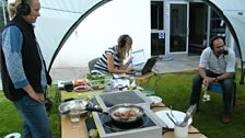 Kirsten Gilmour, Gillian Russell and Charles Quinnell in the 鶹ҳ Radio Scotland Kitchen Garden