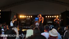 Crystal Seagulls at Reading 2014