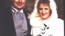 Denzil ac Eileen ar eu diwrnod priodas 1991 / Denzil and Eileen on their wedding day 1991