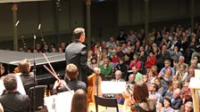 Guitarist Craig Ogden takes a bow!