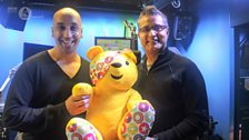 Tommy Sandhu and chef Atul Kochher with Pudsey