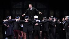 Joseph Calleja as Riccardo with the Royal Opera Chorus in Act I