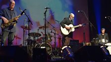 Andy Fairweather Low