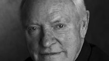 Julian Glover