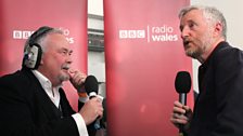 Billy Bragg pops along to say hello to Frank