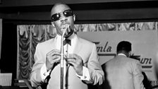 Stevie Wonder belts out a tune