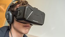 Experiencing virtual reality with Oculus Rift