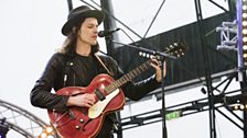 James Bay - Hold Back The River (Live at The Quay)