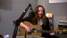 Kathryn Williams playing live on ý Radio Leeds