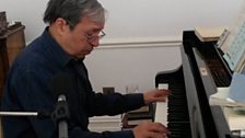 Perahia demonstrates at the piano