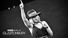 Mary J. Blige at Glastonbury 2015