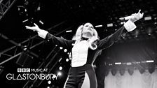 Paloma Faith at Glastonbury 2015