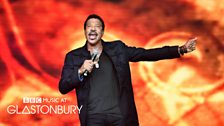 Lionel Richie at Glastonbury 2015