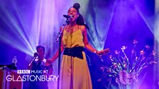 Lianne La Havas at Glastonbury 2015