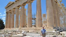 Dewi ger y Parthenon