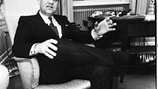 Bo Johnson Theutenberg, Legal Adviser to the Swedish Foreign Ministry 1982.