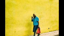 Lady with cigar, Havana