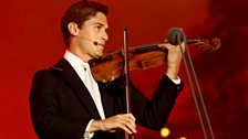 Violinist Charlie Siem