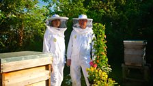 Helen with RHS Professor Ron Douglas discussing the UV eyesight of bees