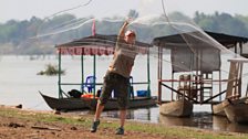 Jo gets to grips with the cast netting technique