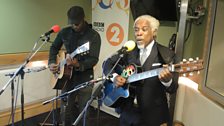 Billy Ocean performs live!