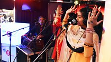 Nooran Sisters