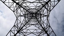 Pylon power