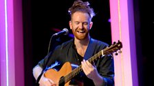 Newton Faulkner and Eliza Shaddad